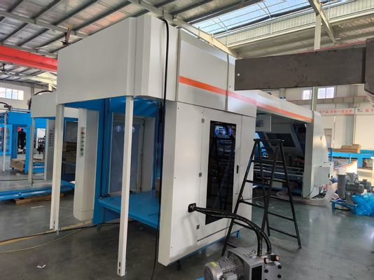 Máy dán giấy tốc độ cao với tốc độ tối đa 210m/phút và khổ giấy tối đa 1500*1500mm để dán giấy bìa cứng