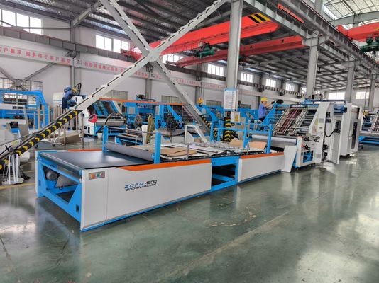 160m / phút Máy laminator dây phích tự động tốc độ cao cho mảng giấy lợp có hiệu suất cao