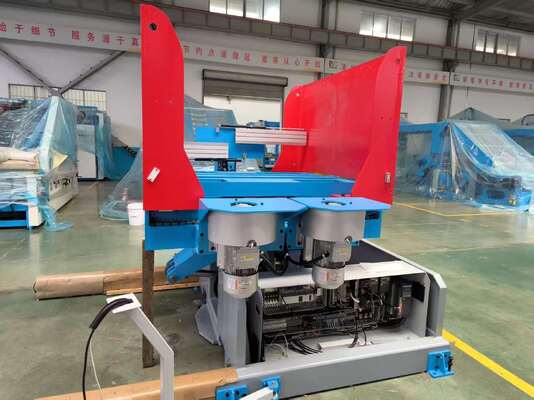 Máy Xoay Cuộn Giấy Tiên Tiến Giúp Tăng Hiệu Suất Dây Chuyền Đóng Gói và In Ấn Bằng Cách Tích Hợp Chức Năng Loại Bỏ Bụi và Căn Chỉnh Khí