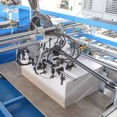 Máy bìa cứng tốc độ cao 1500mm Giấy bìa cứng tự động