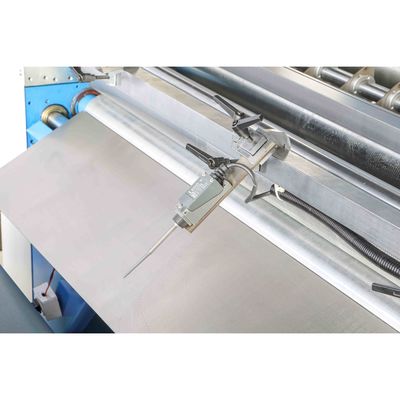 Máy ép các tông sóng tốc độ cao 1900mm Độ chính xác cao