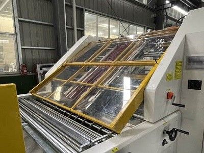 Máy cán sáo 2200x2200mm tự động với CE Shied để in